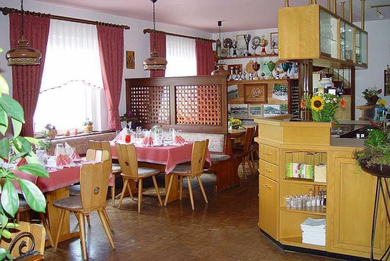 Gasthaus Und Pension Hintere Hofe Freiamt Exterior photo